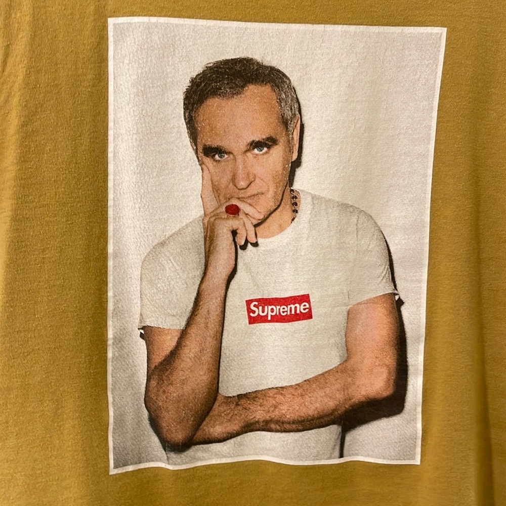 Supreme Morrisey t-shirt. Size Medium.